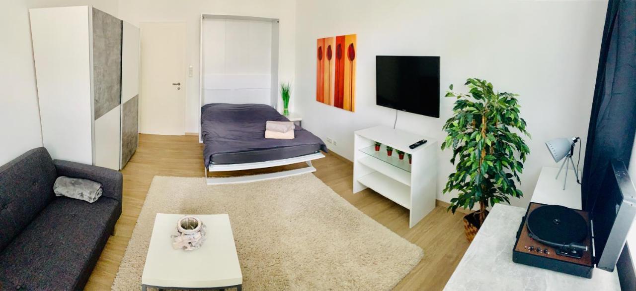Moderner Bungalow, 20 Minuten bis Hannover City, 24h Check-In Garbsen Exterior foto